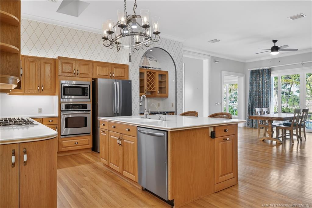 Stuart, Florida 34996, United States, 5 Bedrooms Bedrooms, ,6 BathroomsBathrooms,Residential,Active,257338