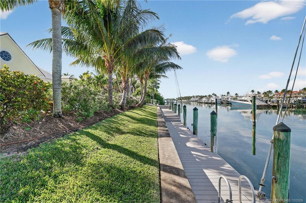 Stuart, Florida 34996, United States, 5 Bedrooms Bedrooms, ,6 BathroomsBathrooms,Residential,Active,257338