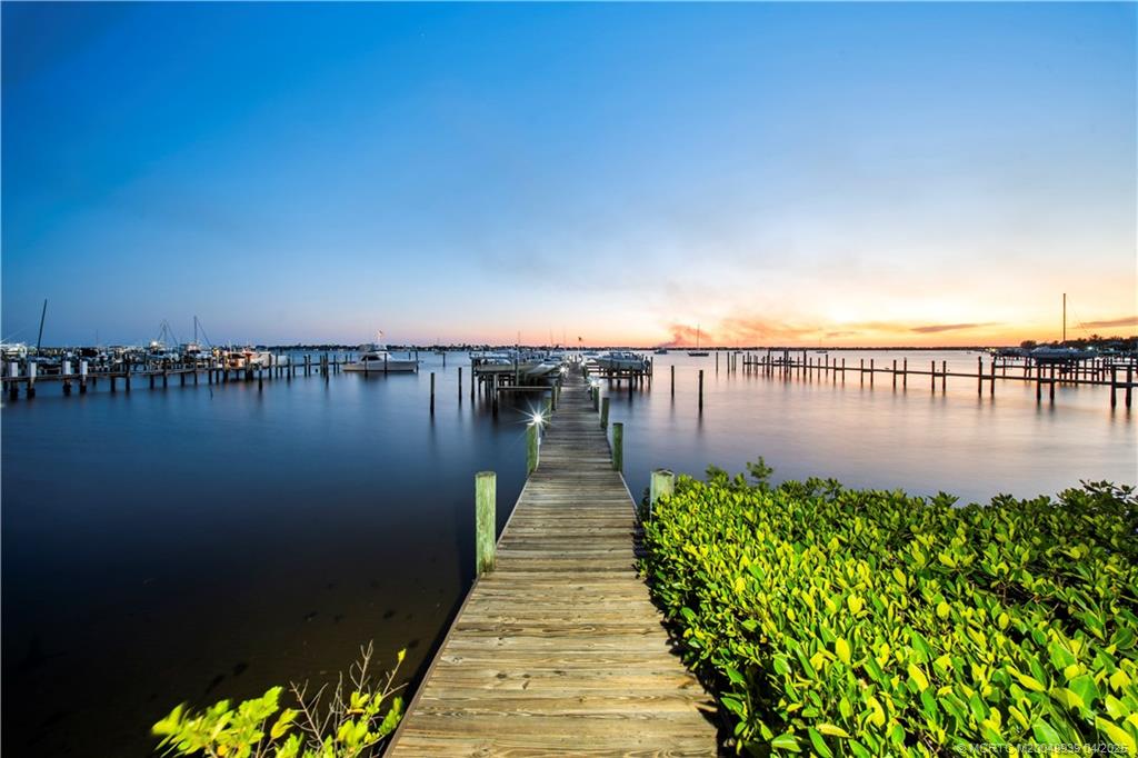 625 NW North River Drive 308