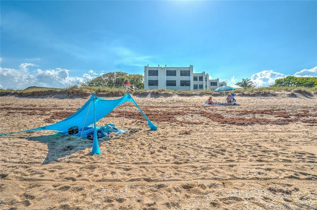 Stuart, Florida 34996, United States, 2 Bedrooms Bedrooms, ,2 BathroomsBathrooms,Residential,Active,108286