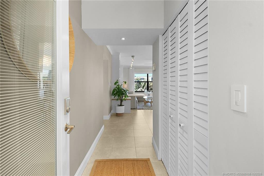 Stuart, Florida 34996, United States, 2 Bedrooms Bedrooms, ,2 BathroomsBathrooms,Residential,Active,108286