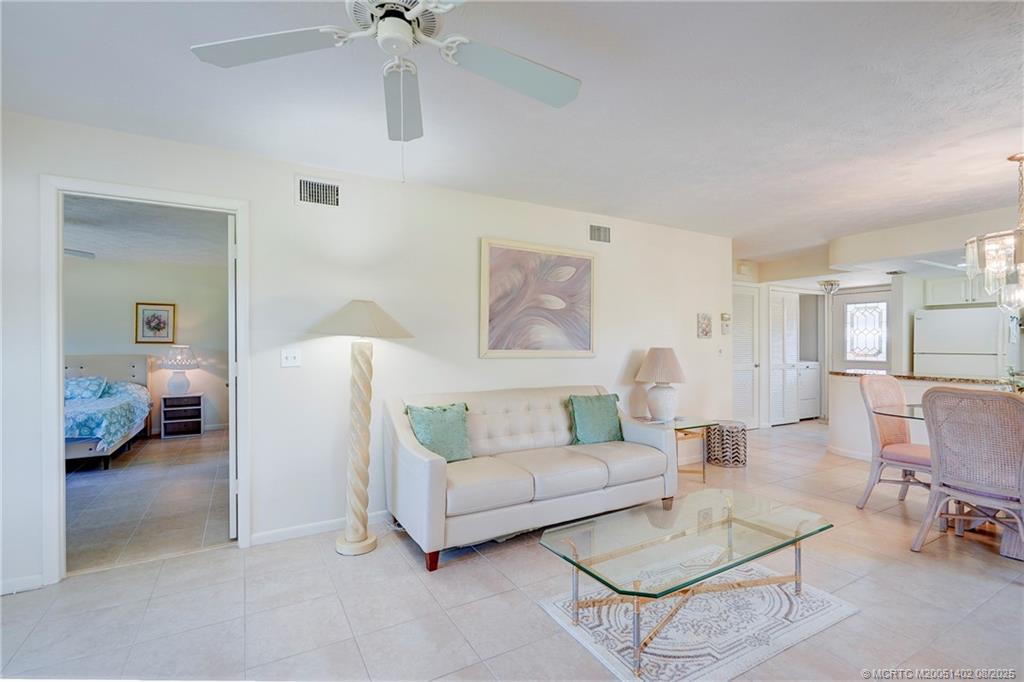 Stuart, Florida 34996, United States, 2 Bedrooms Bedrooms, ,2 BathroomsBathrooms,Residential,Active,170202
