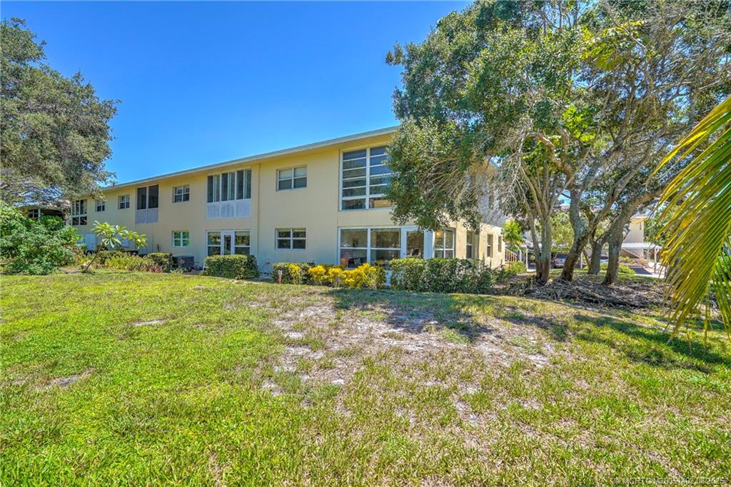 Stuart, Florida 34996, United States, 2 Bedrooms Bedrooms, ,2 BathroomsBathrooms,Residential,Active,170202
