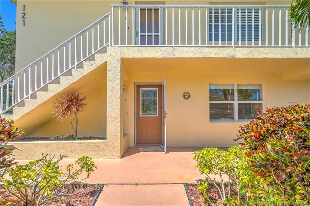 Stuart, Florida 34996, United States, 2 Bedrooms Bedrooms, ,2 BathroomsBathrooms,Residential,Active,170202