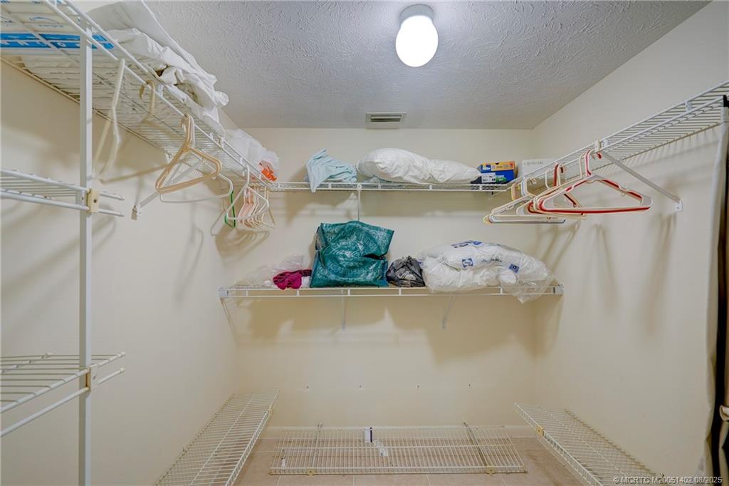 Stuart, Florida 34996, United States, 2 Bedrooms Bedrooms, ,2 BathroomsBathrooms,Residential,Active,170202