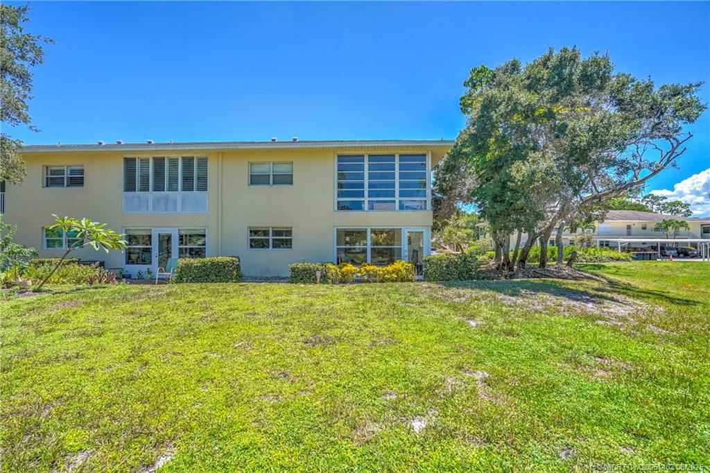 Stuart, Florida 34996, United States, 2 Bedrooms Bedrooms, ,2 BathroomsBathrooms,Residential,Active,170202