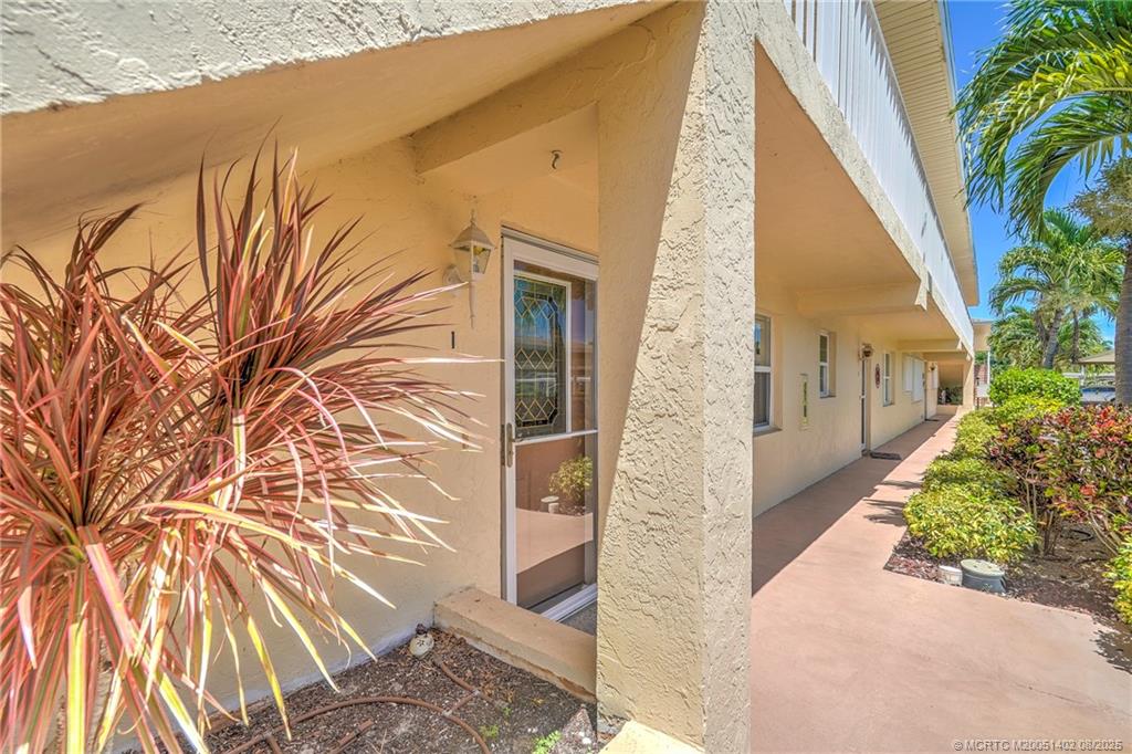 Stuart, Florida 34996, United States, 2 Bedrooms Bedrooms, ,2 BathroomsBathrooms,Residential,Active,170202