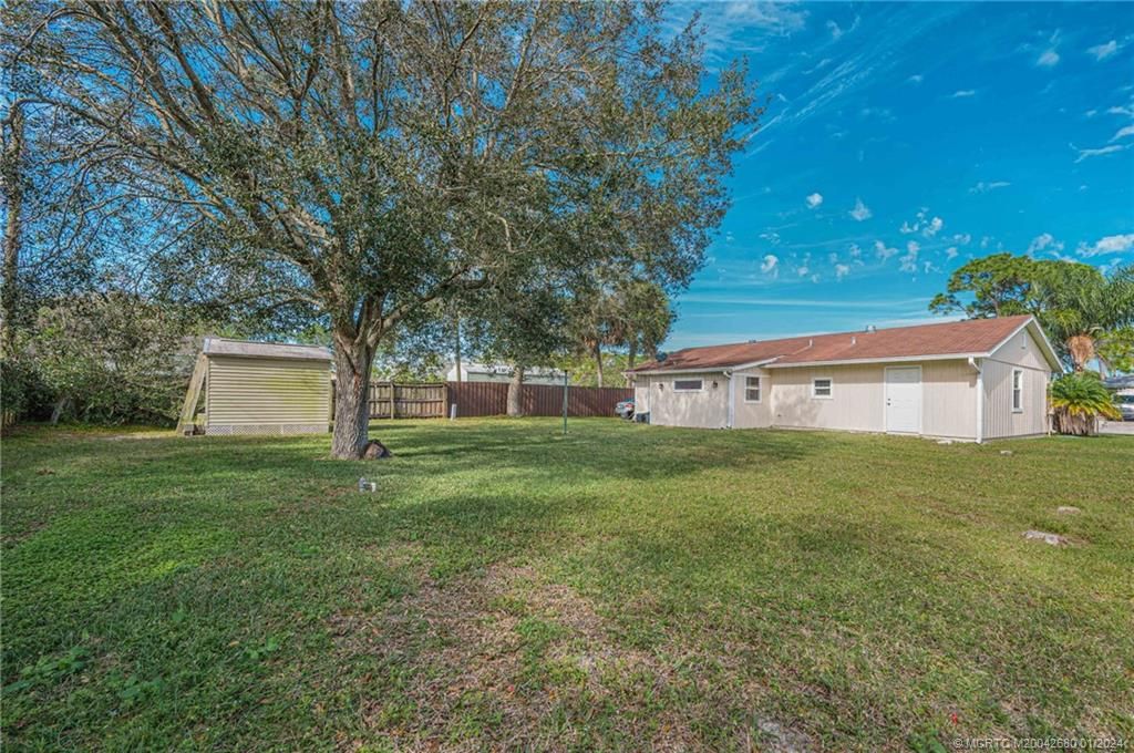 Photo of 626 NW Archer Avenue, Port Saint Lucie, FL 34983 (MLS # M20042680)