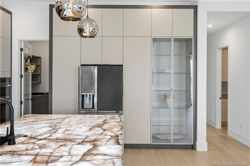 2025 built & elevated in every detail, this Zara model at Astor Creek – image 17