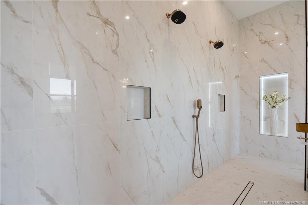 2025 built & elevated in every detail, this Zara model at Astor Creek – image 28