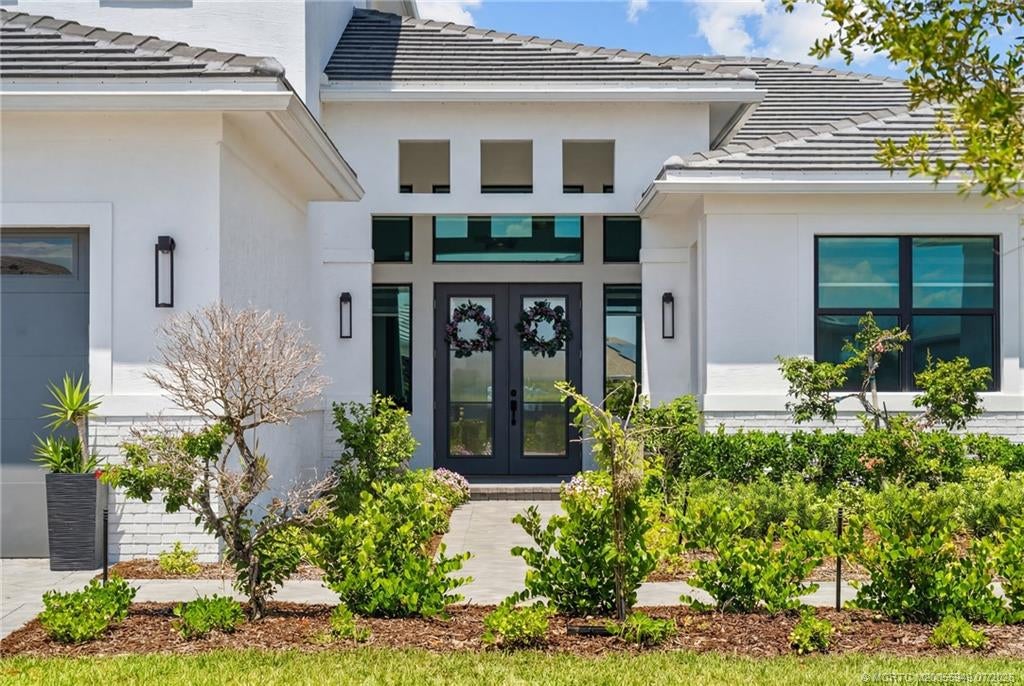 2025 built & elevated in every detail, this Zara model at Astor Creek – image 3