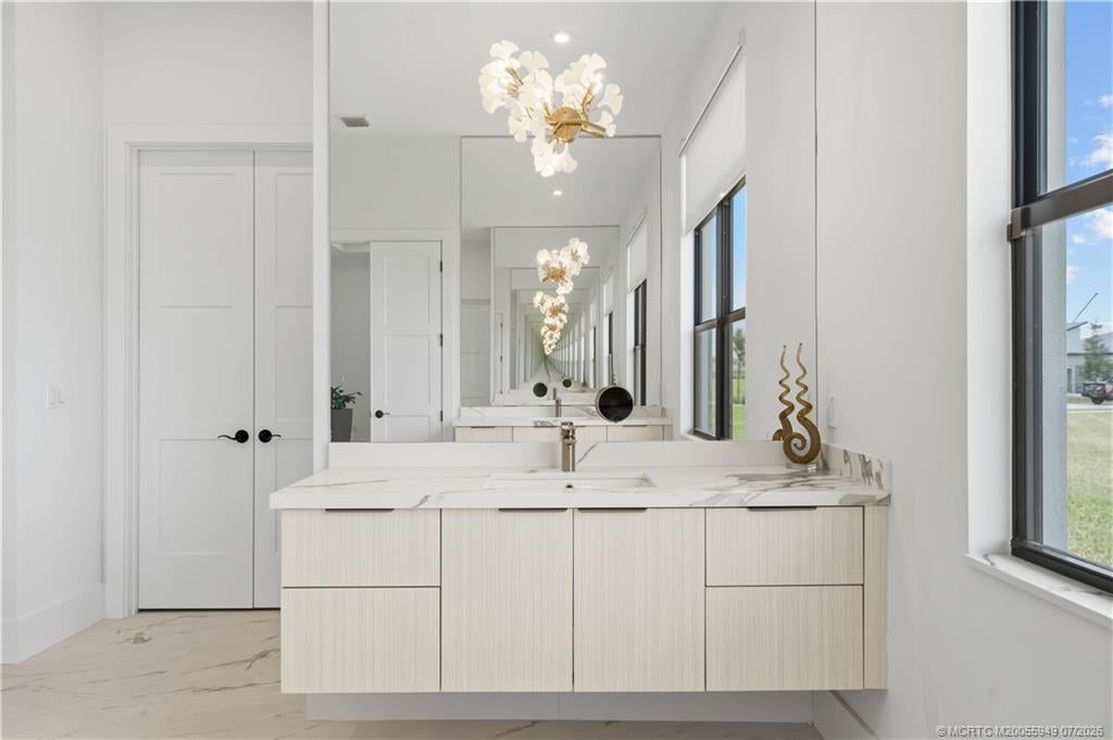 2025 built & elevated in every detail, this Zara model at Astor Creek – image 25