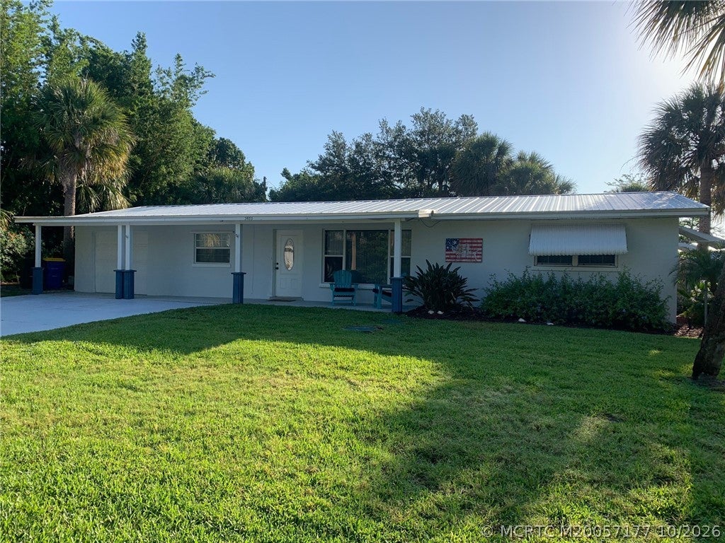 Photo of 3483 NE Indian Court, Jensen Beach, FL 34957 (MLS # M20057177)