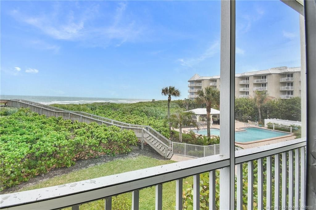 Photo of 529 NE Plantation Road #105, Stuart, FL 34996 (MLS # M20055087)