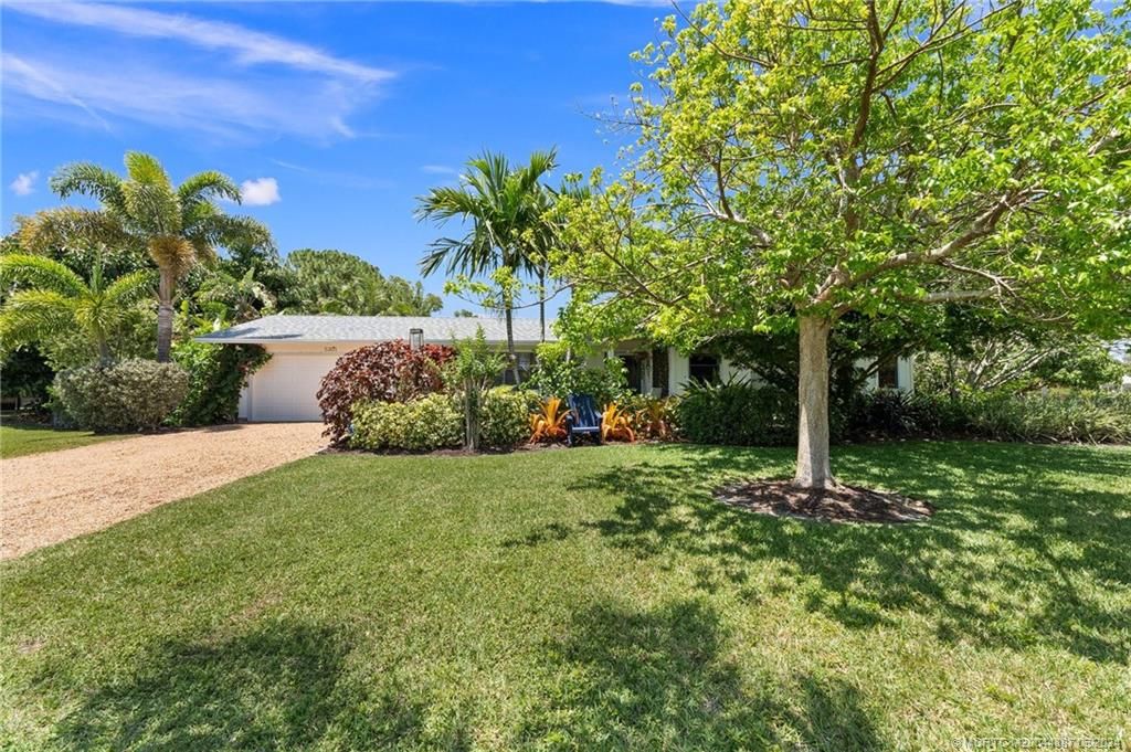 Photo of 5301 SE Meadow Springs Boulevard, Stuart, FL 34997 (MLS # M20044887)