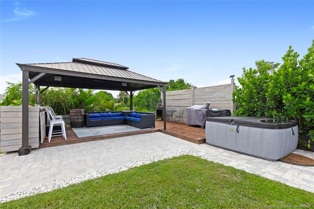 Photo of 4271 SW Mccrory Street, Port Saint Lucie, FL 34953 (MLS # M20046105)