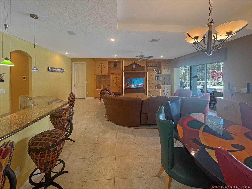 Palm City, Florida, 34990, United States, 5 Bedrooms Bedrooms, ,5 BathroomsBathrooms,Residential,Active,2020506