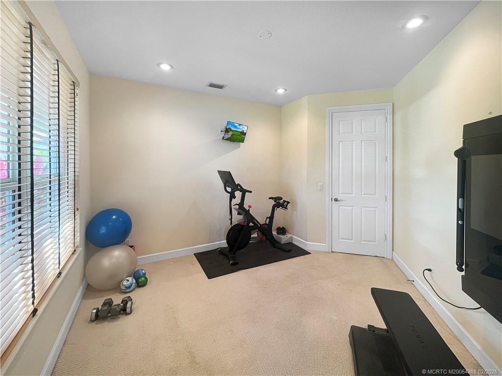 Palm City, Florida, 34990, United States, 5 Bedrooms Bedrooms, ,5 BathroomsBathrooms,Residential,Active,2020506