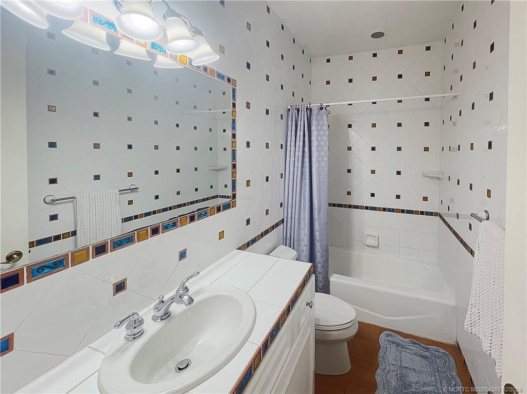 Palm City, Florida, 34990, United States, 5 Bedrooms Bedrooms, ,5 BathroomsBathrooms,Residential,Active,2020506
