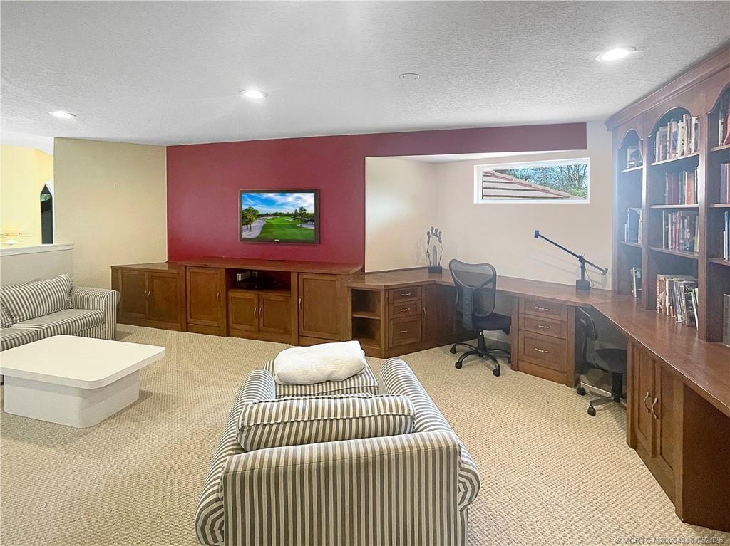 Palm City, Florida, 34990, United States, 5 Bedrooms Bedrooms, ,5 BathroomsBathrooms,Residential,Active,2020506
