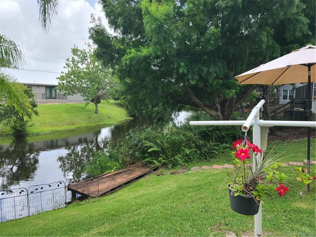 Photo of 496 SE Cardinal Trail, Stuart, FL 34997 (MLS # M20043516)