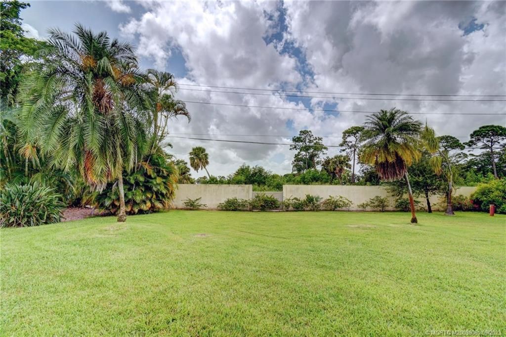 Photo of 1878 SE Coronado Lane, Stuart, FL 34996 (MLS # M20039061)
