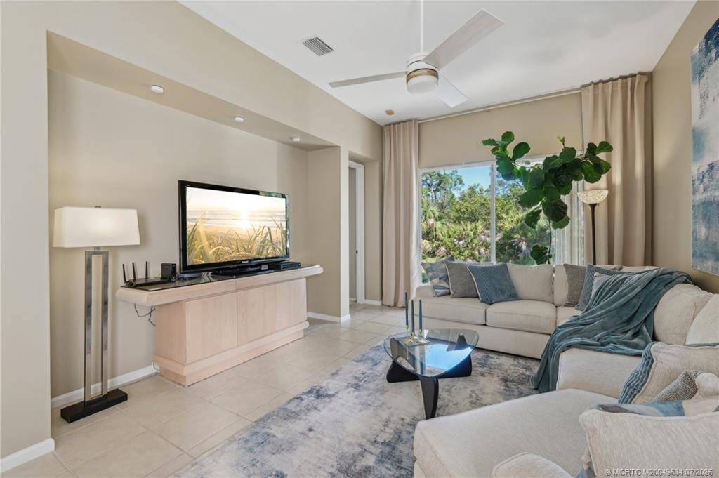 Jensen Beach, Florida 34957, United States, 3 Bedrooms Bedrooms, ,2 BathroomsBathrooms,Residential,Active,89180