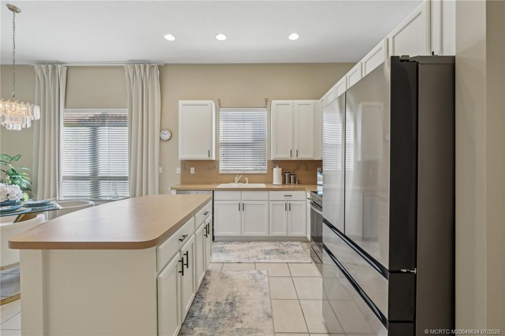 Jensen Beach, Florida 34957, United States, 3 Bedrooms Bedrooms, ,2 BathroomsBathrooms,Residential,Active,89180