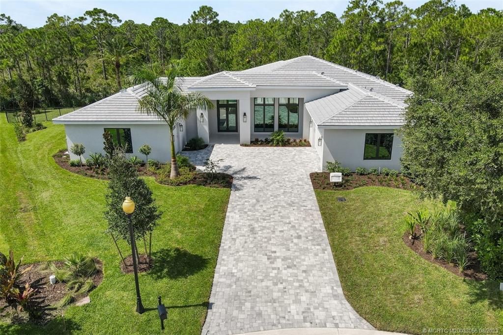 Photo of 10560 SE Scrub Jay Lane, Hobe Sound, FL 33455 (MLS # M20032056)