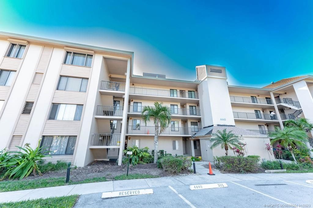 Photo of 4440 NE Sandpebble Trace #9-202, Stuart, FL 34996 (MLS # M20037564)