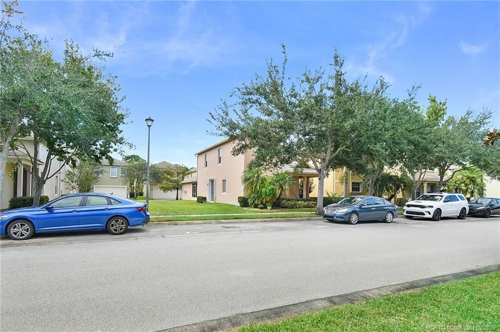 Photo of 2503 SE Ruskin Drive, Port Saint Lucie, FL 34952 (MLS # M20052201)