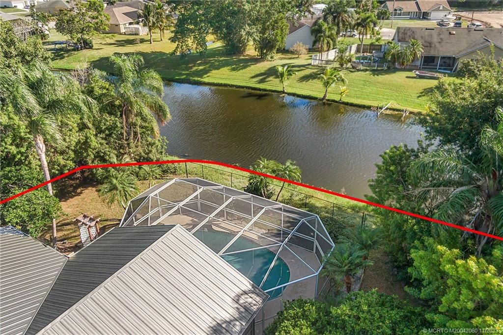 Photo of 444 SW Dalton Cir Circle, Port Saint Lucie, FL 34953 (MLS # M20042060)