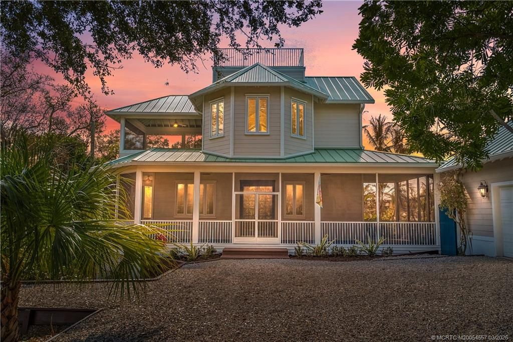 Photo of 4276 SE Palmetto Street, Stuart, FL 34997 (MLS # M20054557)