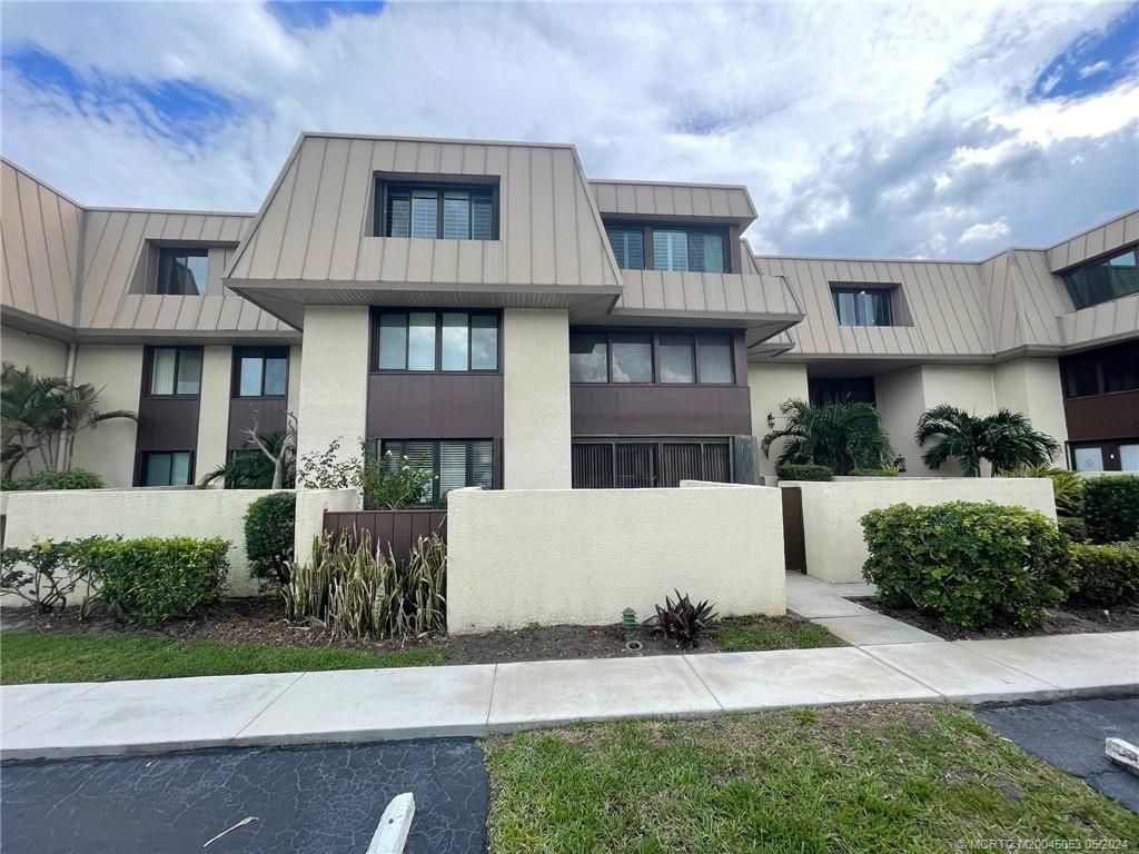 Photo of 1800 SE Saint Lucie Boulevard #11-105, Stuart, FL 34996 (MLS # M20045053)