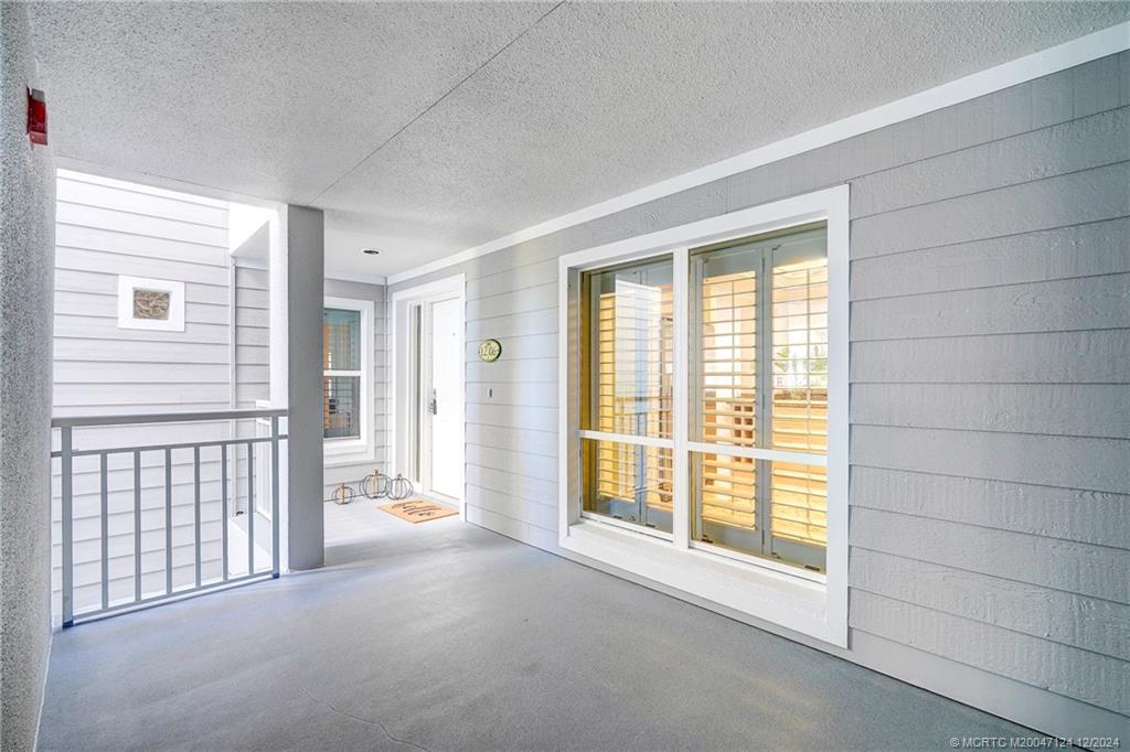 Stuart, Florida 34996, United States, 3 Bedrooms Bedrooms, ,3 BathroomsBathrooms,Residential,Active,40043