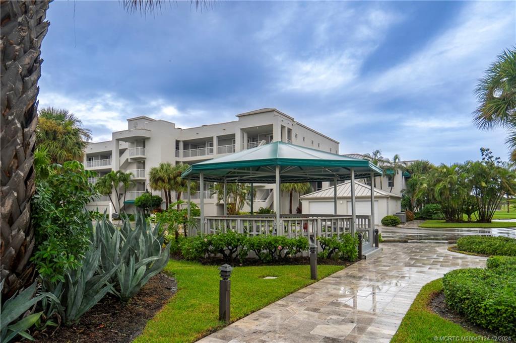 Stuart, Florida 34996, United States, 3 Bedrooms Bedrooms, ,3 BathroomsBathrooms,Residential,Active,40043