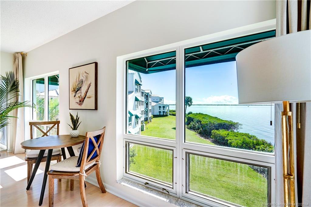 Stuart, Florida 34996, United States, 3 Bedrooms Bedrooms, ,3 BathroomsBathrooms,Residential,Active,40043