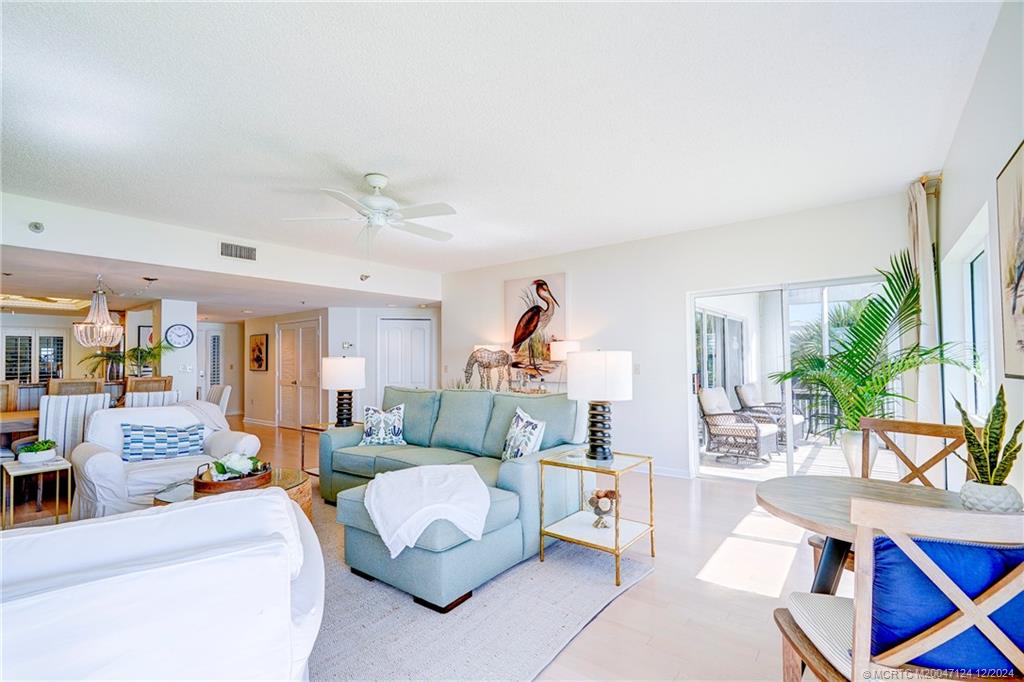 Stuart, Florida 34996, United States, 3 Bedrooms Bedrooms, ,3 BathroomsBathrooms,Residential,Active,40043