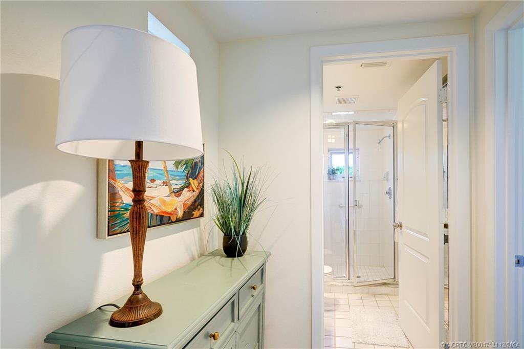 Stuart, Florida 34996, United States, 3 Bedrooms Bedrooms, ,3 BathroomsBathrooms,Residential,Active,40043