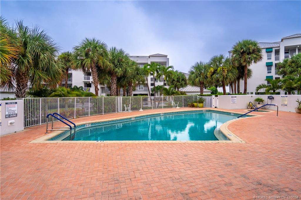 Stuart, Florida 34996, United States, 3 Bedrooms Bedrooms, ,3 BathroomsBathrooms,Residential,Active,40043