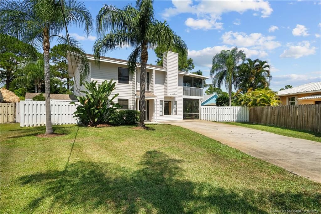 Photo of 1428 SW Rustic Lane, Palm City, FL 34990 (MLS # M20040873)