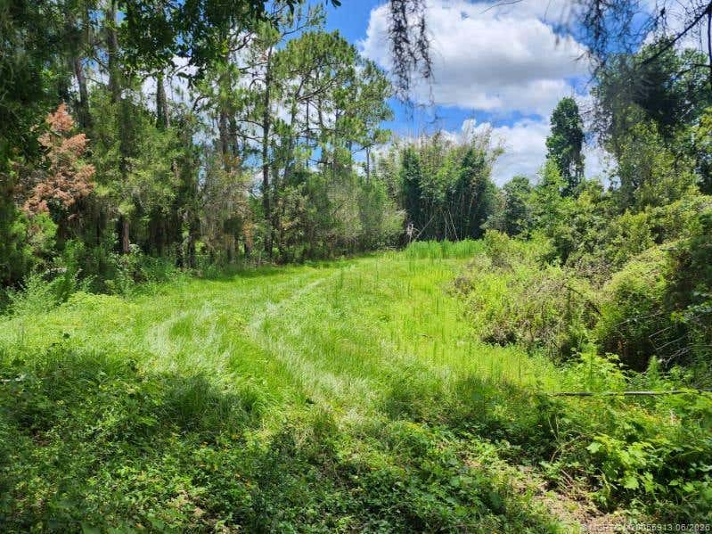 Photo of 3300 SW Dunklin Avenue, Okeechobee, FL 34974 (MLS # M20055913)