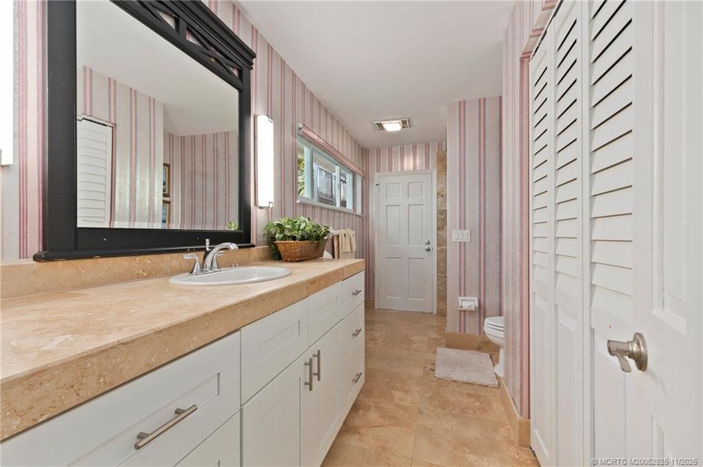 Stuart, Florida, 34996, United States, 4 Bedrooms Bedrooms, ,3 BathroomsBathrooms,Residential,Active,1984658