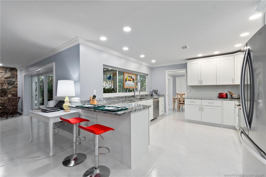 Stuart, Florida, 34996, United States, 4 Bedrooms Bedrooms, ,3 BathroomsBathrooms,Residential,Active,1984658