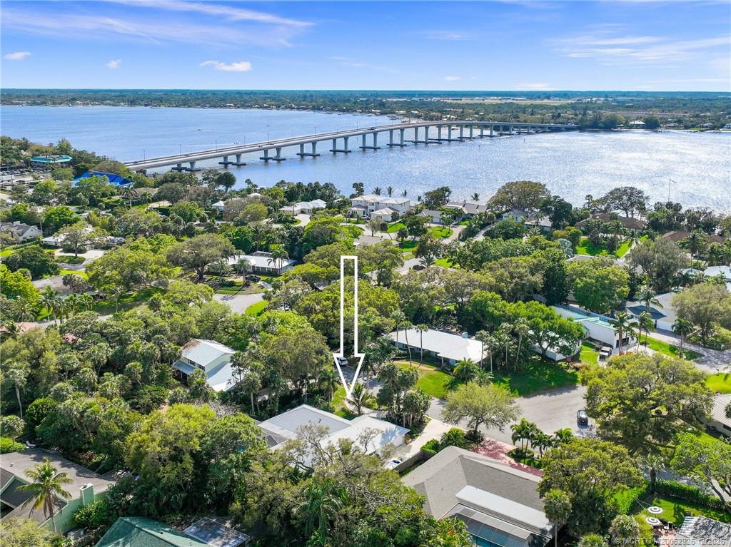 Stuart, Florida, 34996, United States, 4 Bedrooms Bedrooms, ,3 BathroomsBathrooms,Residential,Active,1984658