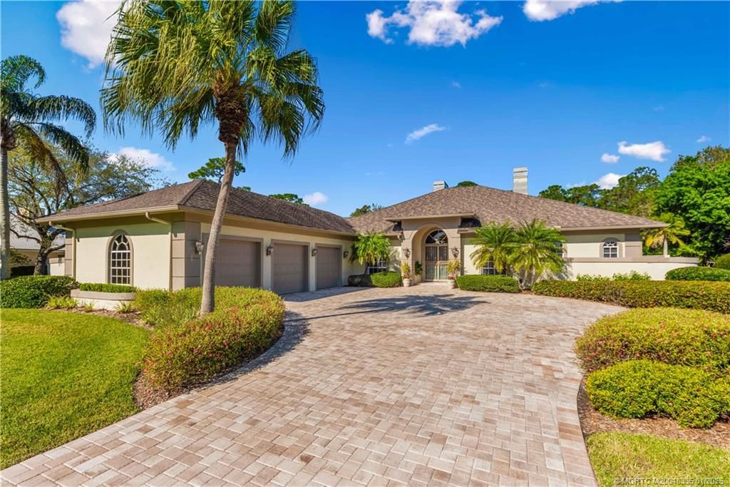 Photo of 13407 NW Wax Myrtle Trail, Palm City, FL 34990 (MLS # M20048335)