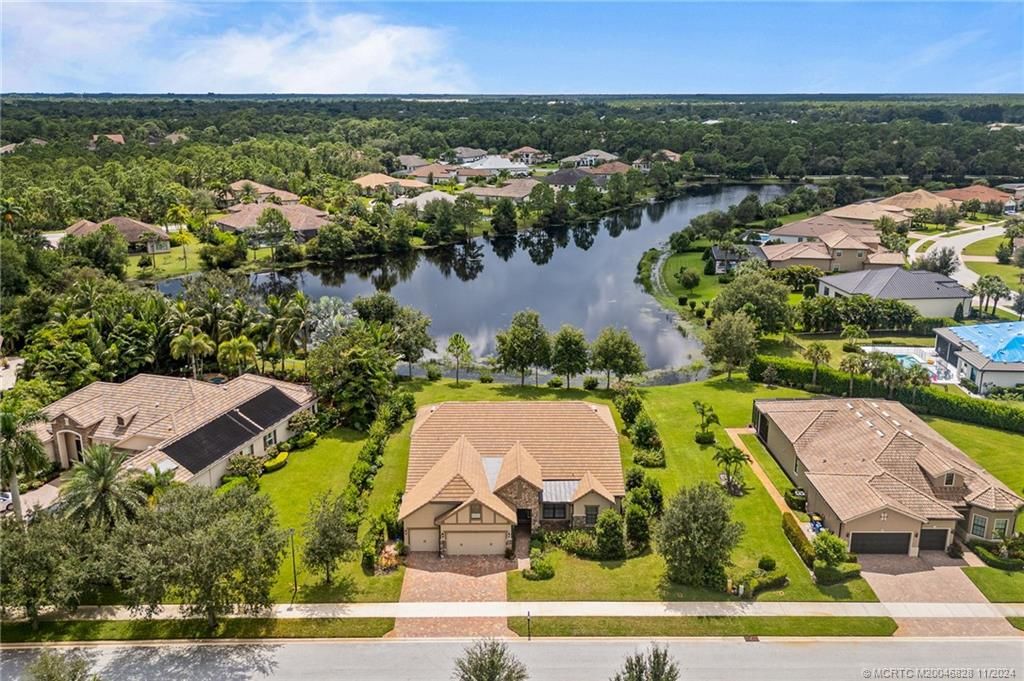 Photo of 533 SW Sea Green Street, Palm City, FL 34990 (MLS # M20046828)