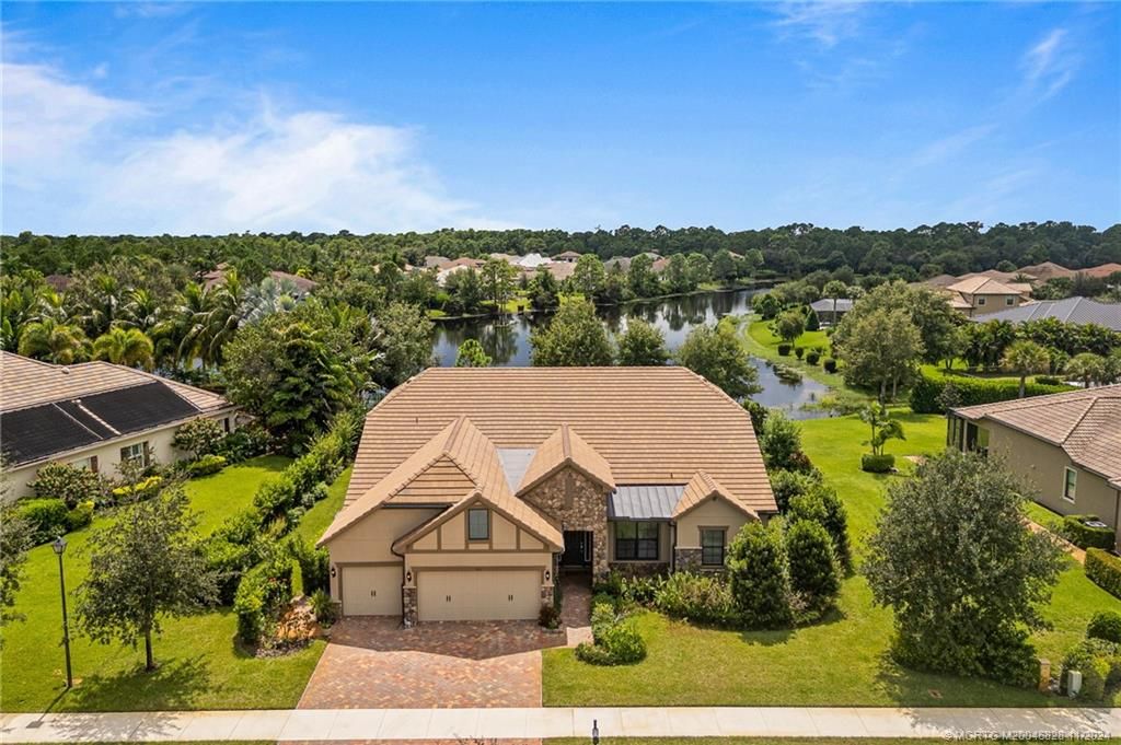 Photo of 533 SW Sea Green Street, Palm City, FL 34990 (MLS # M20046828)