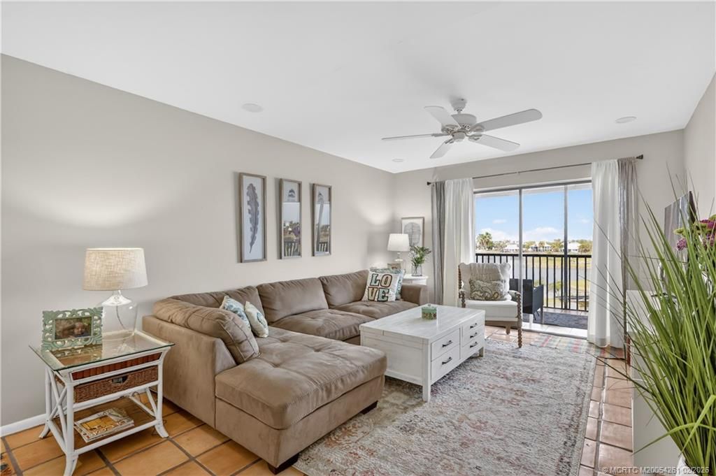 Photo of 40 NE Plantation Road #403, Stuart, FL 34996 (MLS # M20054261)