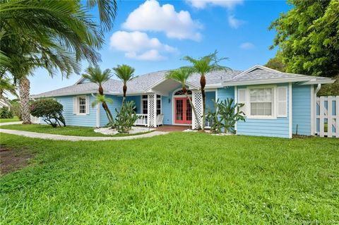 Photo of 146 NE Blueberry Terrace, Jensen Beach, FL 34957 (MLS # M20052587)